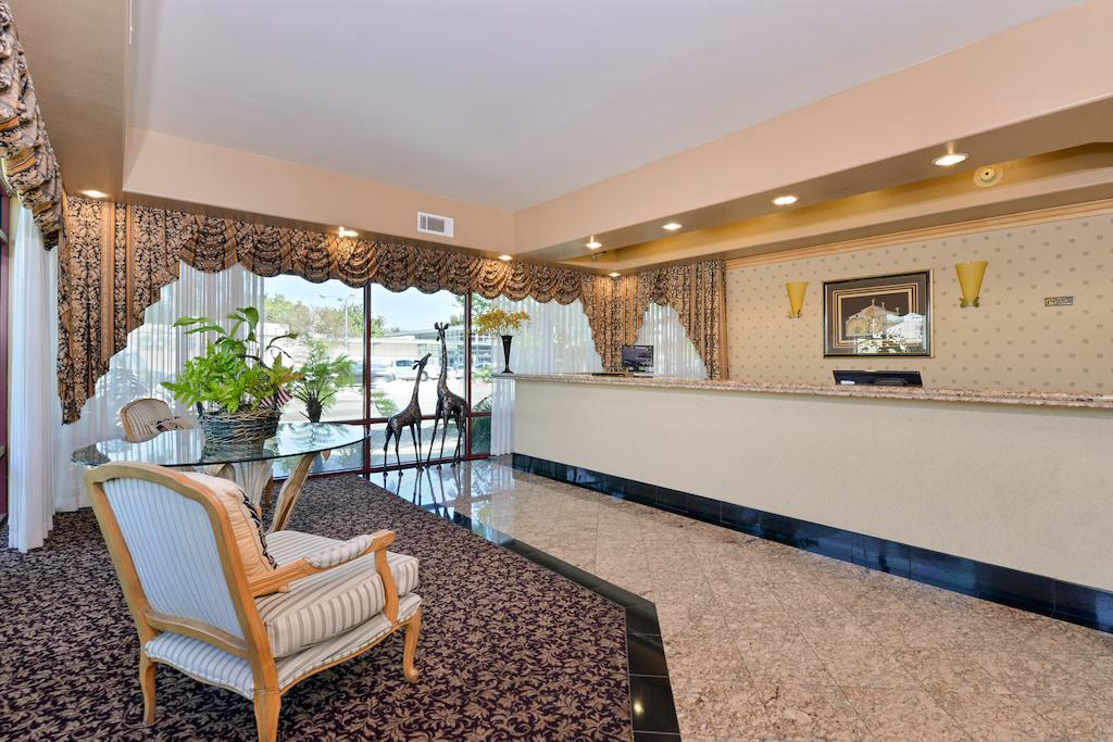 לוס אנג'לס Tarzana Inn מראה חיצוני תמונה